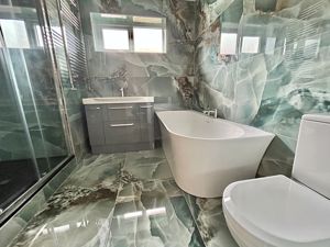 Photo 23- click for photo gallery